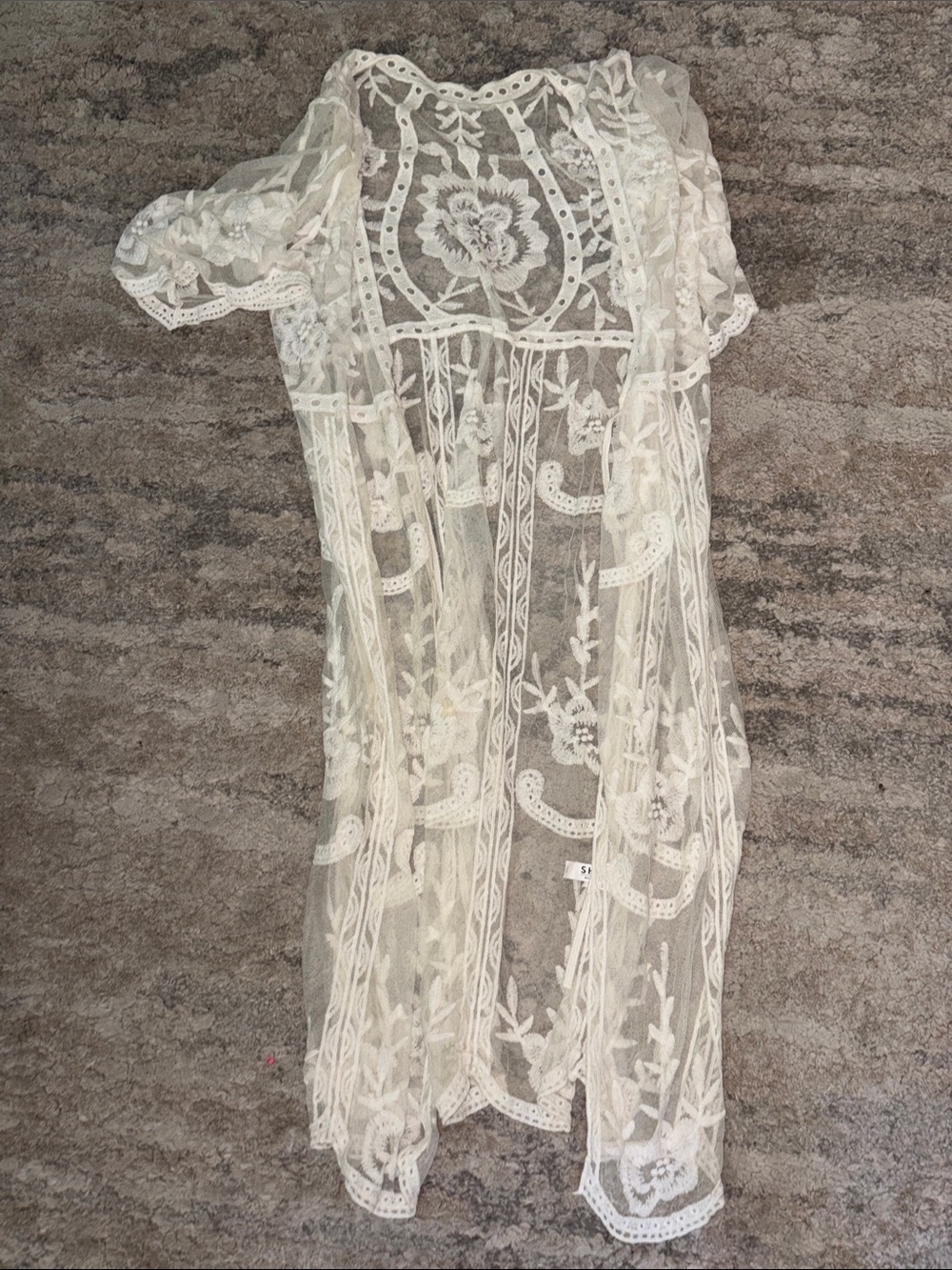 OFFERS OPEN!! Ivory off white Floral Embroidered Lace Kimono swimsuit coverup OS